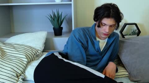 Calvin online show from January 14, 2025, 6:02 am