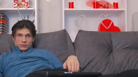 Calvin online show from February 11, 2025, 1:41 am