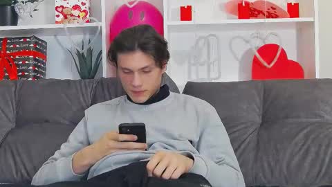 Calvin online show from February 15, 2025, 8:54 pm