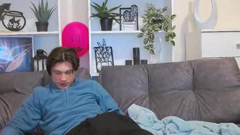 Calvin online show from February 23, 2025, 10:53 pm