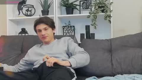 Calvin online show from March 7, 2025, 12:04 am