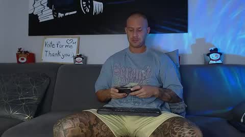 Calvin  online show from December 21, 2024, 7:03 am