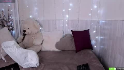 Calvin Owens online show from November 11, 2025, 3:06 am