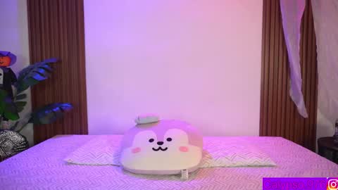 Calypso and Kayla online show from October 23, 2025, 11:14 pm