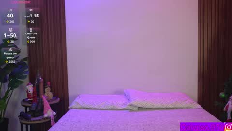 Calypso and Kayla online show from December 22, 2025, 1:13 am