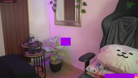 Calypso and Kayla online show from April 18, 2026, 1:20 am