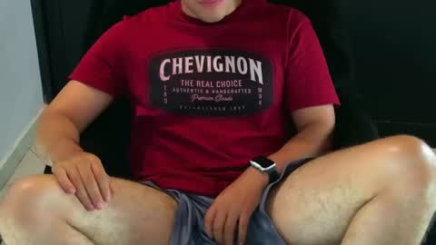 Snapshot of camara110 chatting on February 11, 2025, 4:11 am camara110 online show from February 11, 2025, 4:11 am