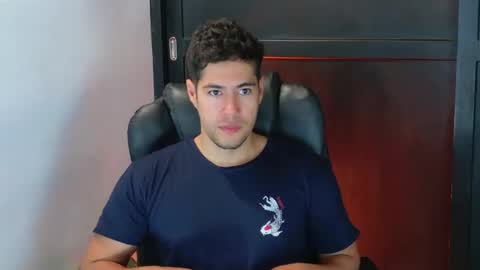 Snapshot of camara110 chatting on September 21, 2025, 10:22 pm camara110 online show from September 21, 2025, 10:22 pm