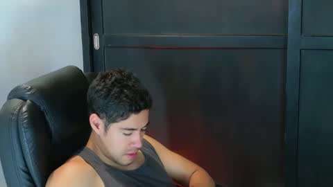 Snapshot of camara110 chatting on October 2, 2025, 2:46 pm camara110 online show from October 2, 2025, 2:46 pm