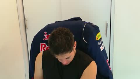 Snapshot of camara110 chatting on December 1, 2025, 3:00 am camara110 online show from December 1, 2025, 3:00 am