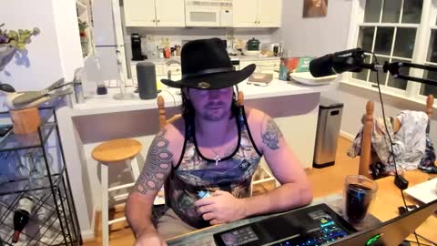 Snapshot of camarant chatting on October 7, 2025, 11:57 pm camarant online show from October 7, 2025, 11:57 pm