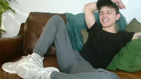 CamDoAttitude online show from December 29, 2024, 12:01 pm