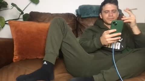 CamDoAttitude online show from November 1, 2025, 1:18 am