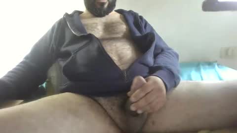 camera008 online show from September 26, 2025, 6:12 pm