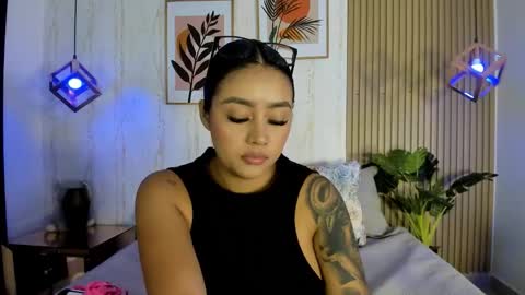 Cameron  online show from November 14, 2025, 12:20 am