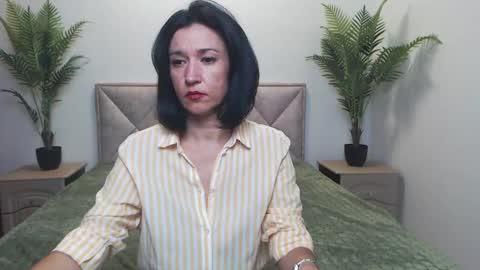 Cameronenns online show from September 15, 2025, 12:38 pm