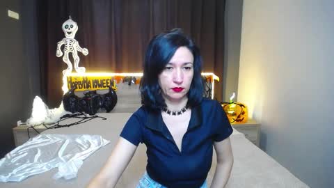 Cameronenns online show from October 18, 2025, 6:37 am