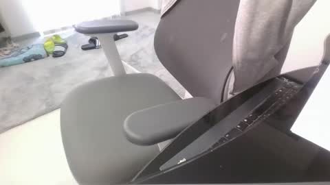 Snapshot of camfun_27 chatting on January 14, 2026, 10:10 am camfun_27 online show from January 14, 2026, 10:10 am