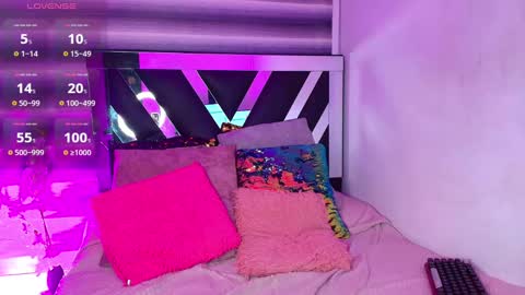 Cami online show from January 19, 2025, 7:57 am
