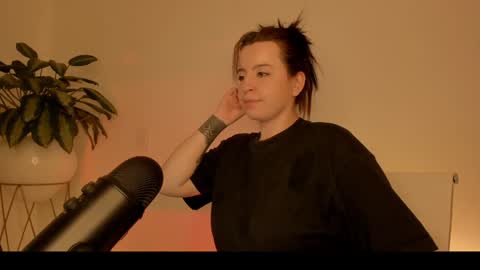 camila   online show from December 26, 2024, 1:51 am