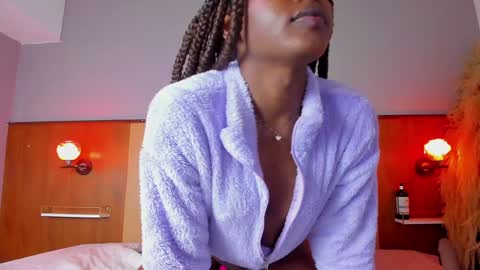 Snapshot of camiestrada chatting on January 18, 2025, 9:13 pm camiestrada online show from January 18, 2025, 9:13 pm