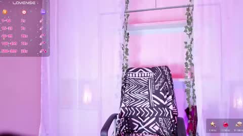 camiigox online show from December 5, 2025, 7:43 pm