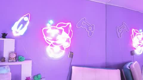 Camila Osorio online show from September 30, 2025, 8:47 pm