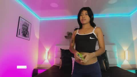 Snapshot of camiila_sp chatting on June 1, 2026, 7:04 pm camiila online show from June 1, 2026, 7:04 pm