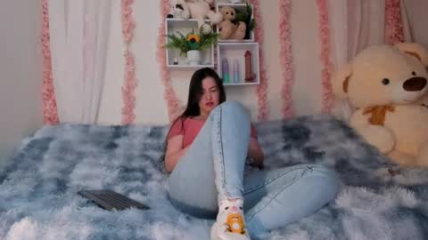 Camii Lopez online show from February 6, 2026, 5:05 pm