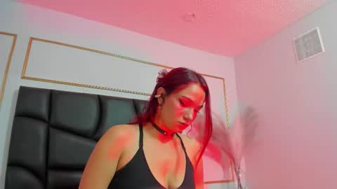 camiirosse online show from January 12, 2026, 8:14 pm