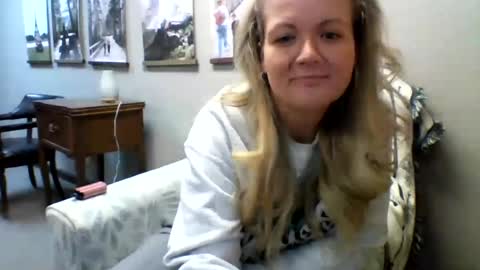 Snapshot of camijanesmith chatting on January 10, 2025, 5:13 pm CamiJane online show from January 10, 2025, 5:13 pm