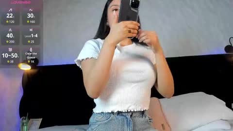 camila__gomez_ online show from November 14, 2025, 12:37 pm