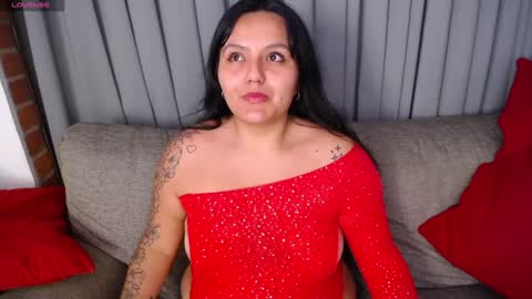 Snapshot of camila_belen chatting on December 24, 2024, 12:22 am Camila online show from December 24, 2024, 12:22 am