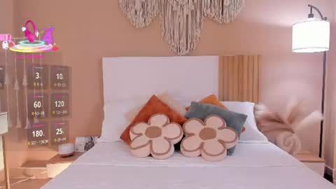 Snapshot of camila_bustamante_ chatting on June 17, 2026, 2:07 pm camila_bustamante_ online show from June 17, 2026, 2:07 pm
