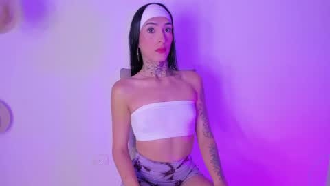  s online show from June 7, 2026, 4:27 am