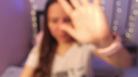 camila online show from June 25, 2026, 5:50 pm