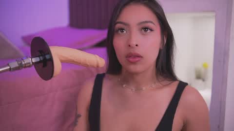 Camila online show from June 2, 2026, 3:30 am