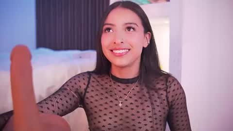 Snapshot of camila_dupont chatting on July 2, 2026, 3:23 am Camila online show from July 2, 2026, 3:23 am