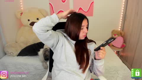 Snapshot of camila_ec2 chatting on December 18, 2024, 11:19 pm C A M I online show from December 18, 2024, 11:19 pm