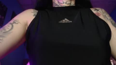 camila_love14 online show from February 28, 2026, 7:59 pm