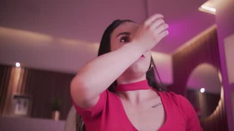 camila_martinez9 online show from January 13, 2026, 11:15 am