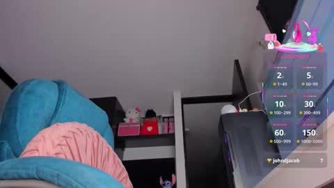 CamilaMendez--- online show from September 23, 2025, 4:04 am