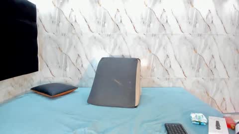 Cami thomsson online show from September 11, 2025, 8:20 pm