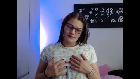 Snapshot of camila_ventura chatting on September 30, 2025, 6:57 pm Camila ventura online show from September 30, 2025, 6:57 pm