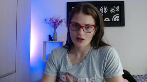 Snapshot of camila_ventura chatting on October 23, 2025, 3:00 pm Camila ventura online show from October 23, 2025, 3:00 pm