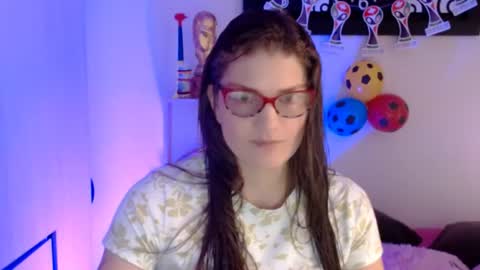 Snapshot of camila_ventura chatting on June 29, 2026, 12:05 pm Camila ventura online show from June 29, 2026, 12:05 pm