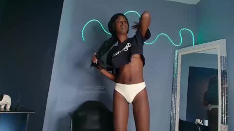 Snapshot of camilaasaenz_ chatting on September 13, 2025, 8:08 pm C A M I L A online show from September 13, 2025, 8:08 pm