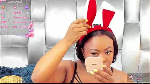 camila benitez online show from December 14, 2025, 8:13 pm