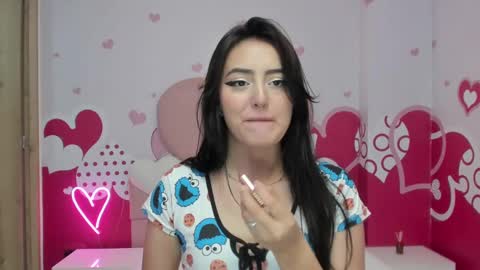 Camila  online show from December 26, 2024, 11:21 am