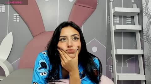 Camila  online show from February 20, 2025, 6:39 am